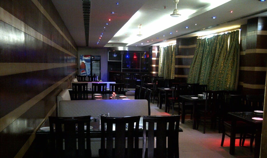 Aksah Hotel Faridabad Restaurant