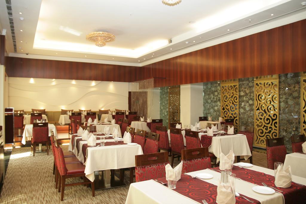 Saffron Kiran Hotel Faridabad Restaurant