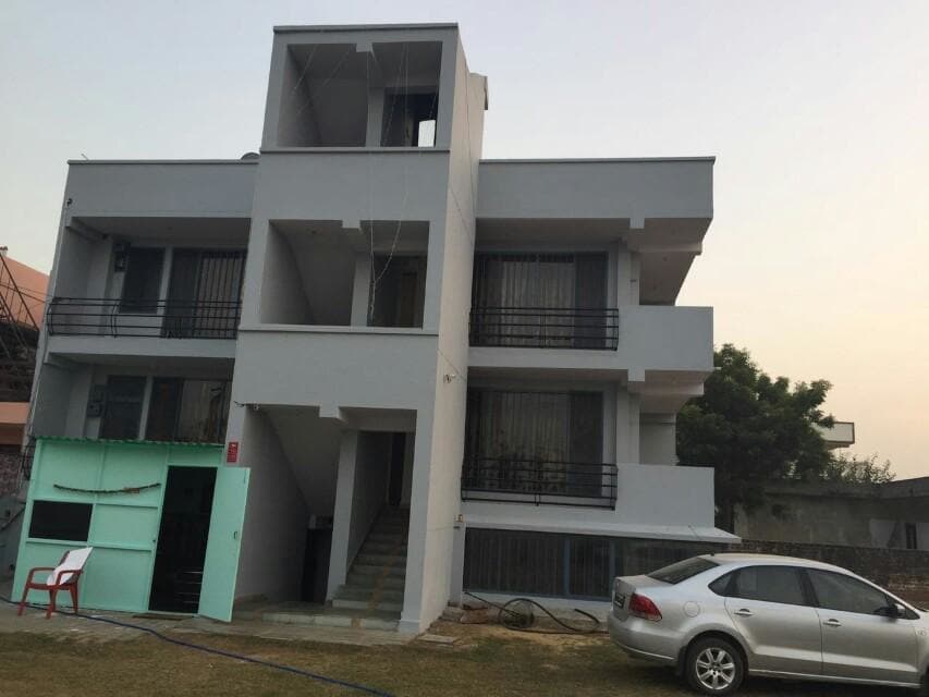 Value For Money Guest House Faridabad